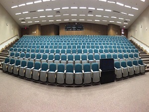 auditorium-572776_640